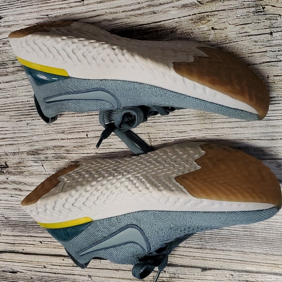 Nike epic react sneakers - Picture 4 of 7